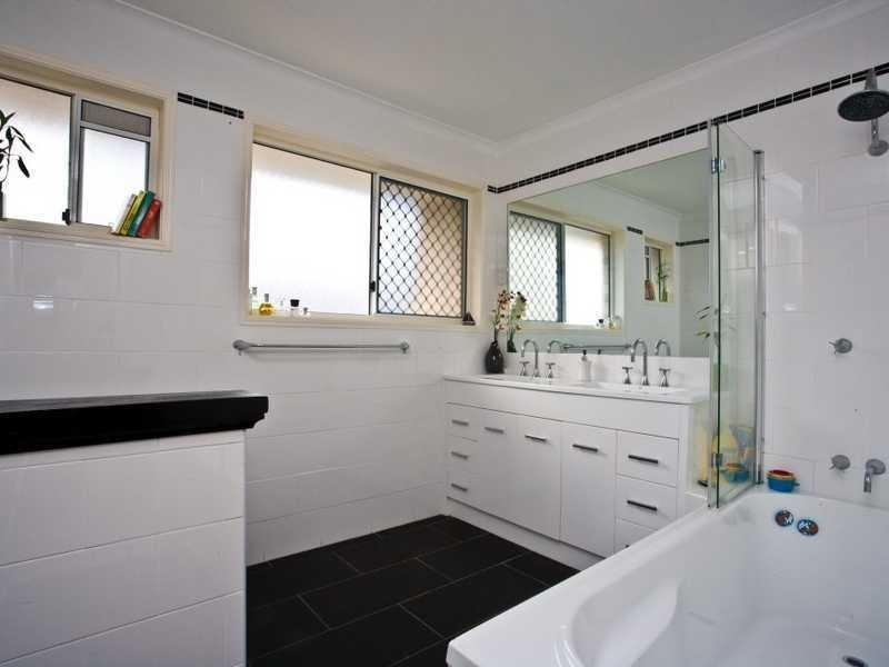 5 Webb Street, Margate QLD 4019