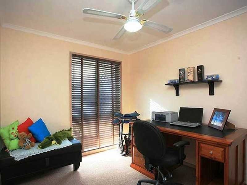4 Commander Street, Deception Bay QLD 4508