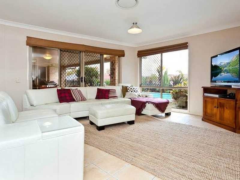 12 Sassafras Court, Warner QLD 4500