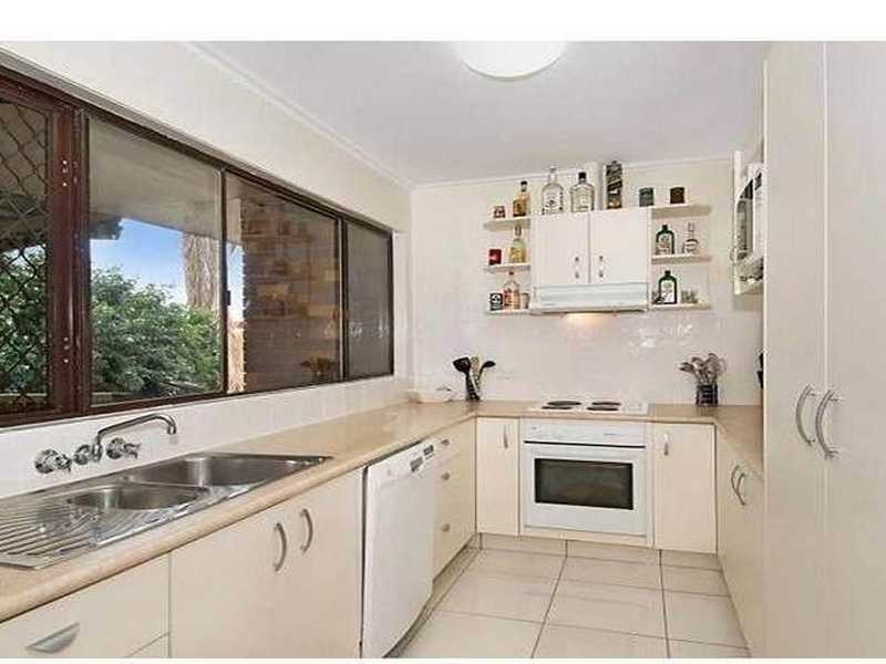 84 Kippa Street, Kippa-ring QLD 4021