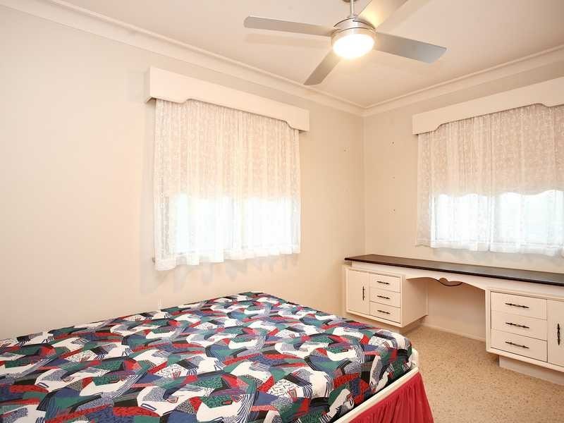 36 Andrew Street, Kallangur QLD 4503