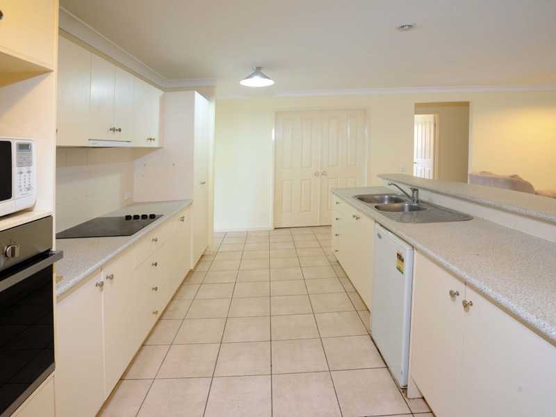 11 Sassafras Court, Warner QLD 4500