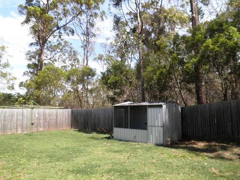 11 Sassafras Court, Warner QLD 4500
