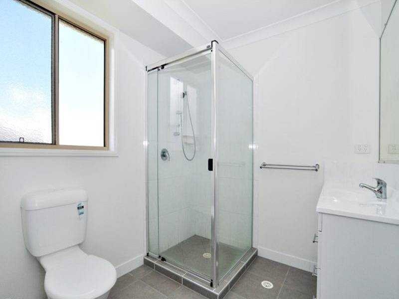 44 WHITEHORSE RD, Dakabin QLD 4503