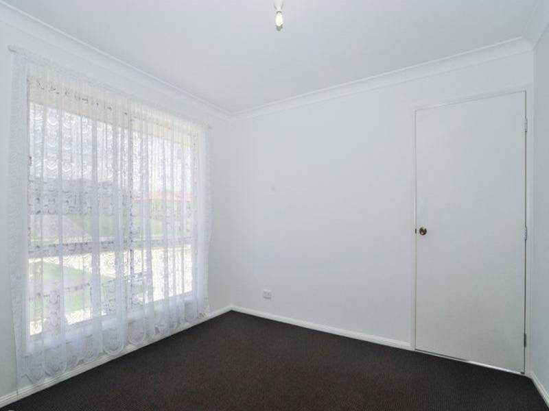 44 WHITEHORSE RD, Dakabin QLD 4503