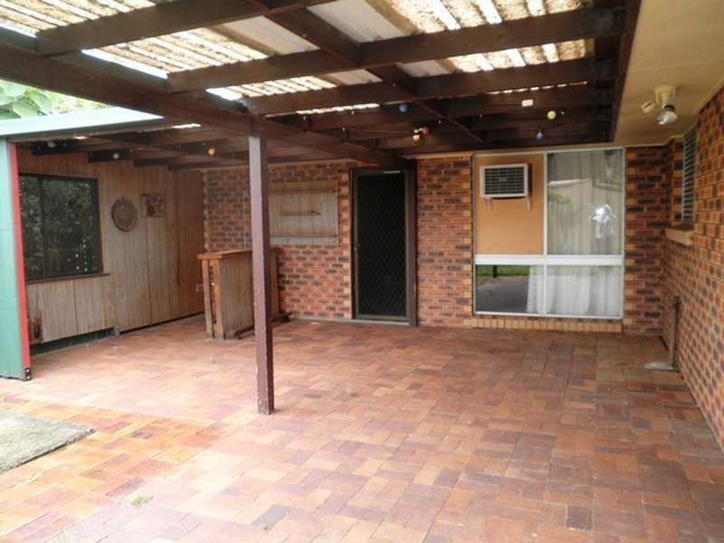 1 Cheltenham Street, Strathpine QLD 4500