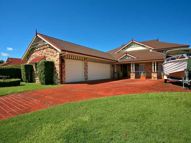 12 Hawkhurst Court, Murrumba Downs QLD 4503