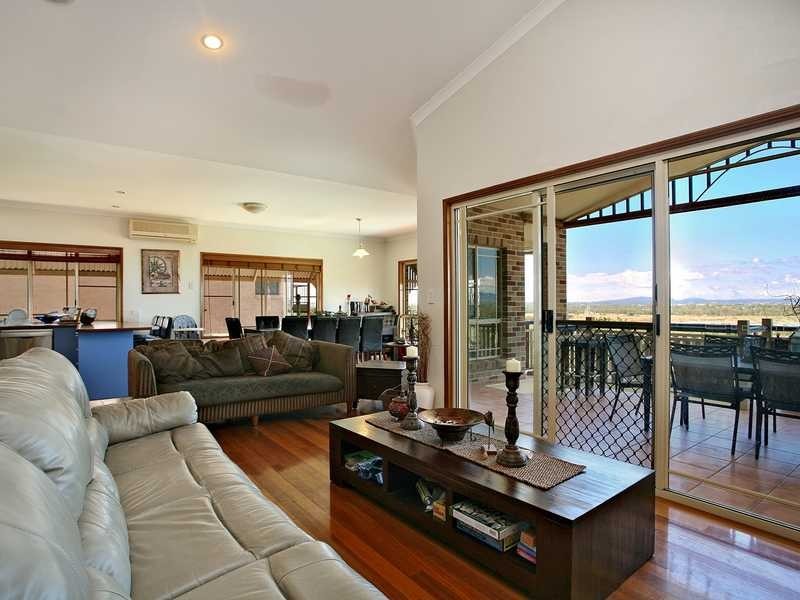 12 Hawkhurst Court, Murrumba Downs QLD 4503