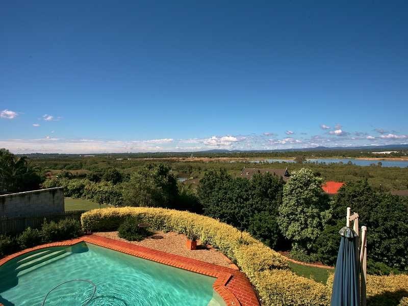 12 Hawkhurst Court, Murrumba Downs QLD 4503