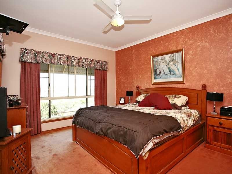 12 Hawkhurst Court, Murrumba Downs QLD 4503