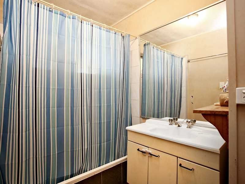 1236 ANZAC AVE, Kallangur QLD 4503