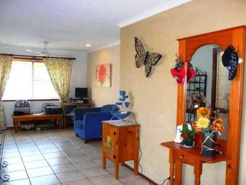10 Newport Drive, Newport QLD 4020