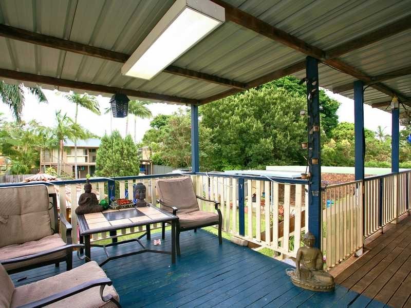 11 LADYBIRD ST, Kallangur QLD 4503