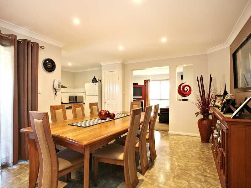 7 Wood Court, Kallangur QLD 4503