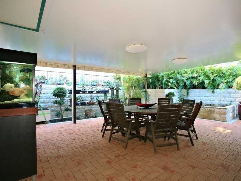 7 Wood Court, Kallangur QLD 4503