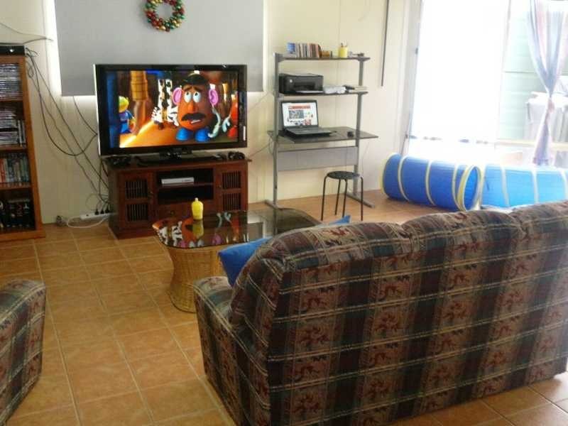 4 Garney Street, Redcliffe QLD 4020