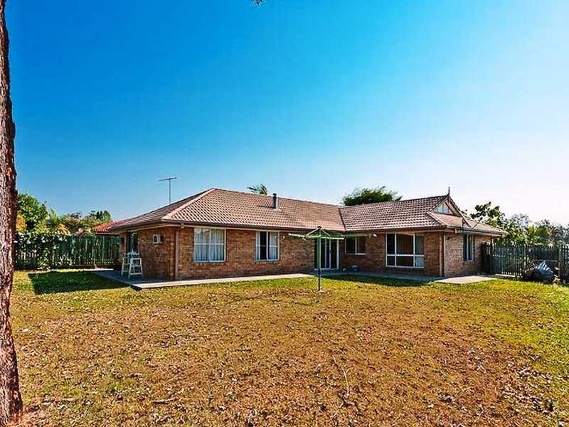 34 Kurrajong Drive, Warner QLD 4500