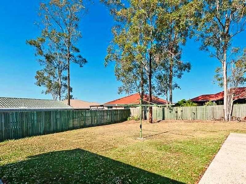 34 Kurrajong Drive, Warner QLD 4500