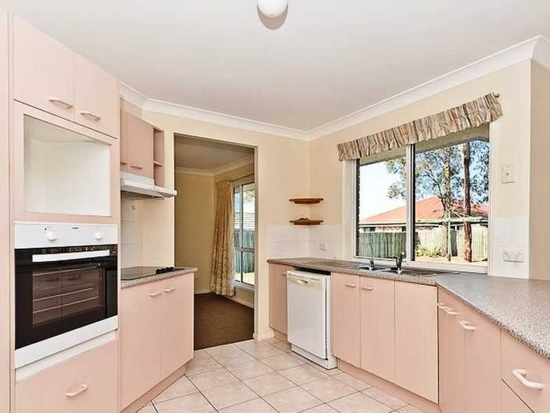 34 Kurrajong Drive, Warner QLD 4500