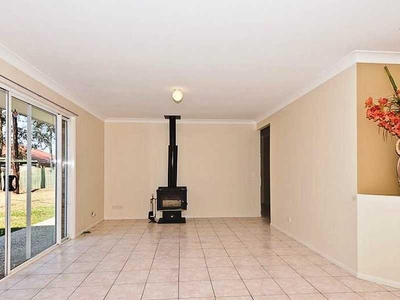 34 Kurrajong Drive, Warner QLD 4500