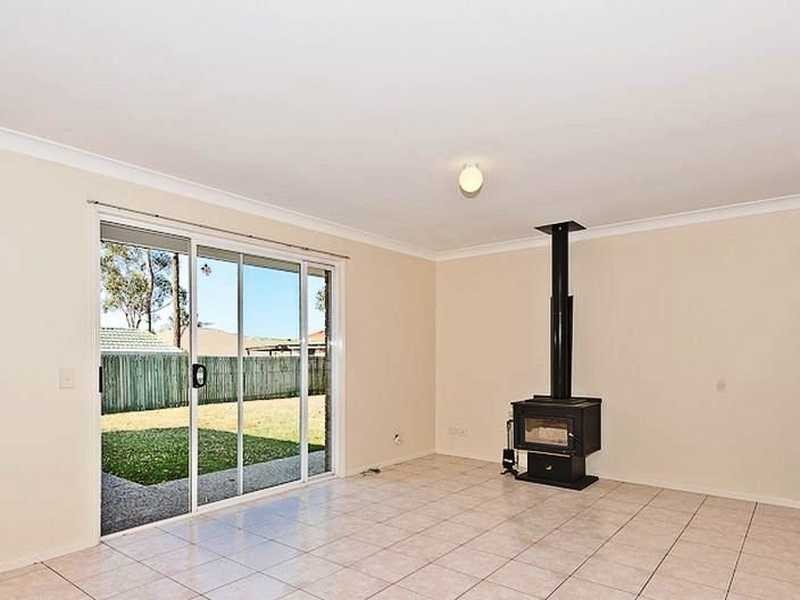 34 Kurrajong Drive, Warner QLD 4500