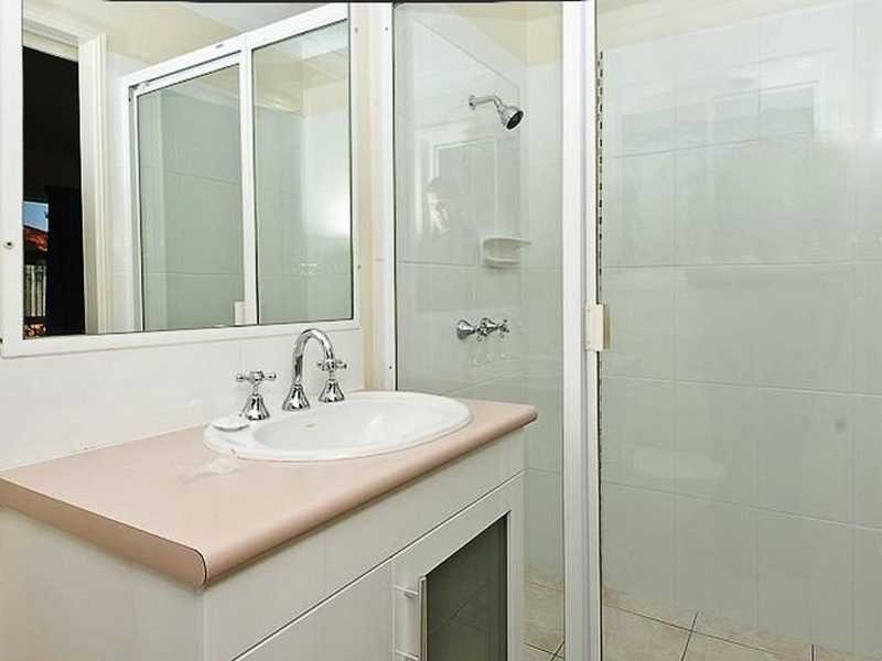 34 Kurrajong Drive, Warner QLD 4500