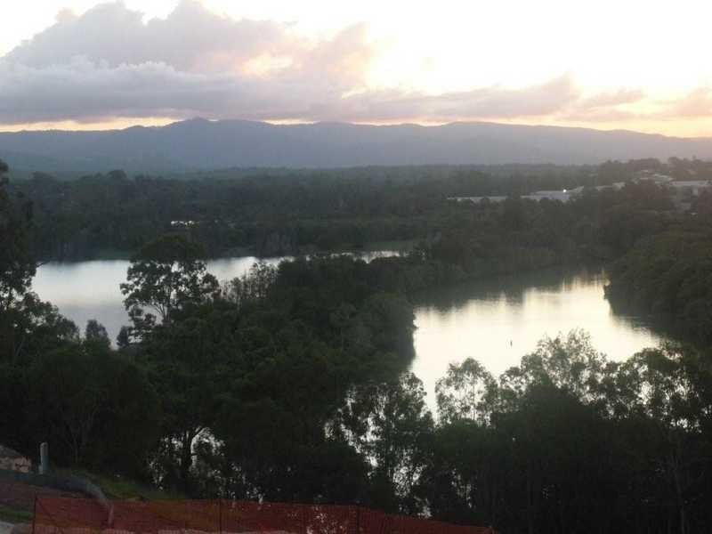 8A River Vista Crescent, Murrumba Downs QLD 4503