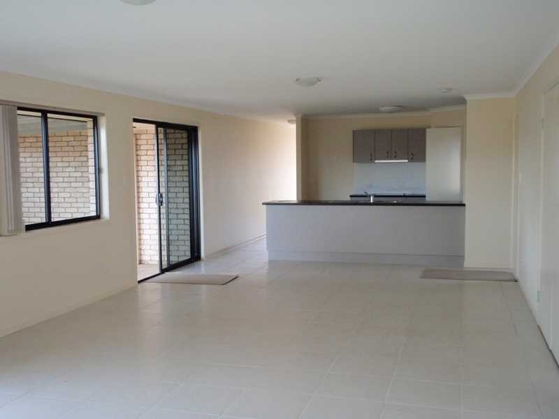 8A River Vista Crescent, Murrumba Downs QLD 4503