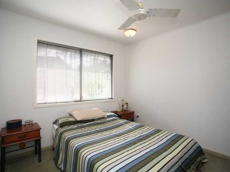 5 NARANGBA RD, Kallangur QLD 4503