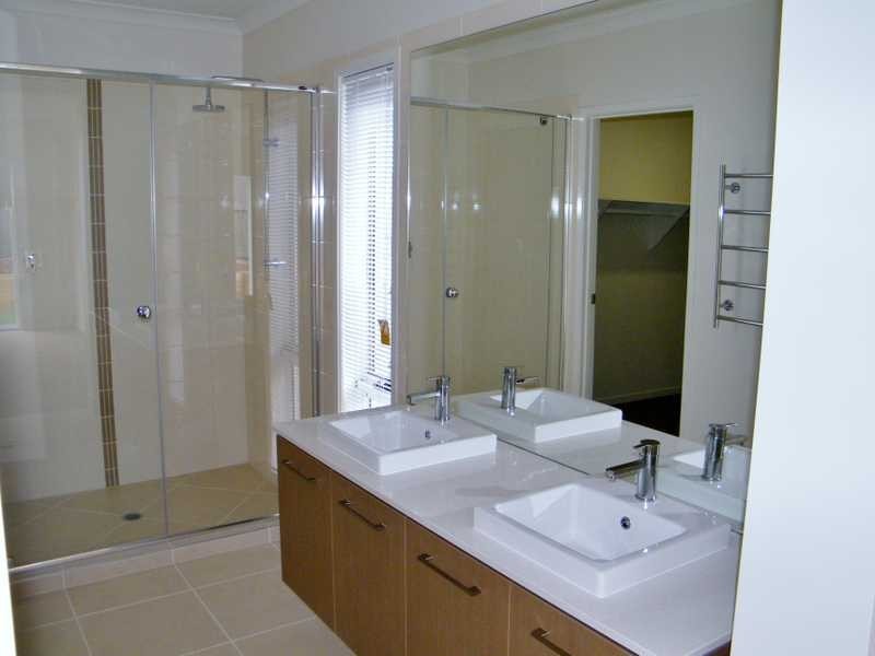 40 Wallis Circuit, North Lakes QLD 4509