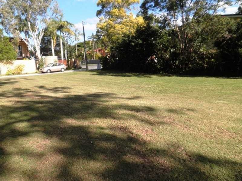 18b Nuttall Street, Lawnton QLD 4501