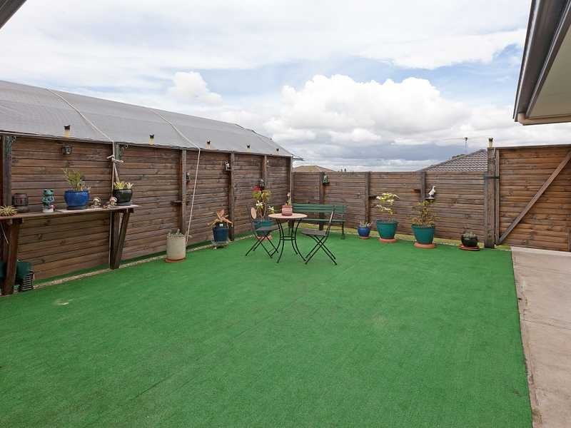 11 Rainbird Circuit, Kallangur QLD 4503