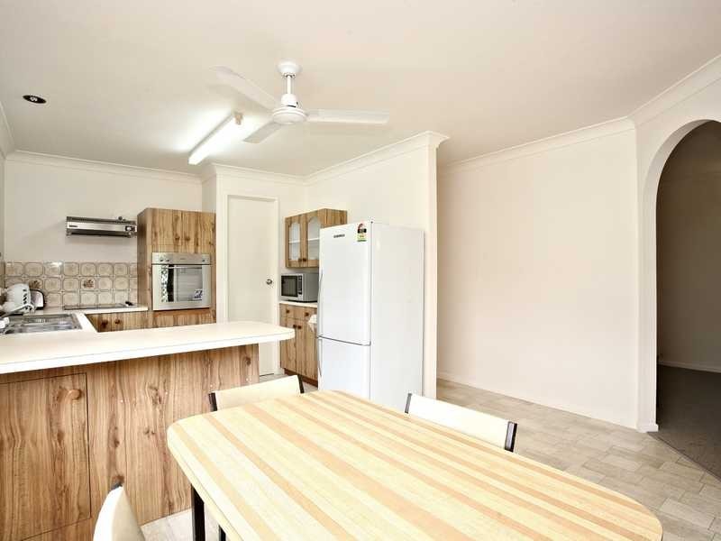 34 The Crescent, Kallangur QLD 4503