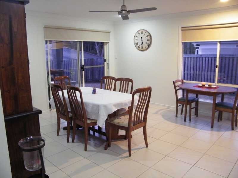 27 Desmond Street, Narangba QLD 4504