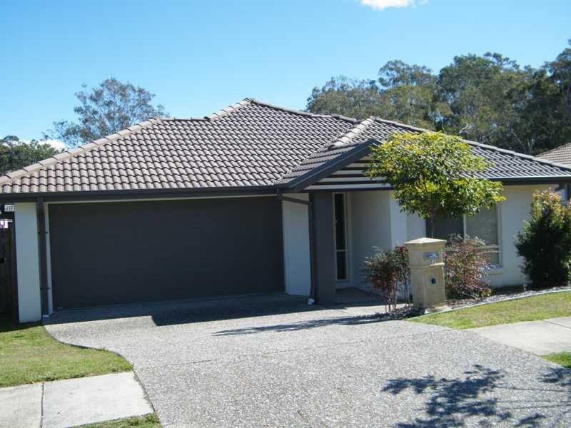 27 Desmond Street, Narangba QLD 4504