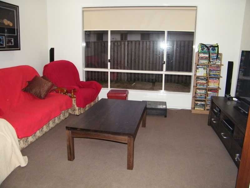 27 Desmond Street, Narangba QLD 4504
