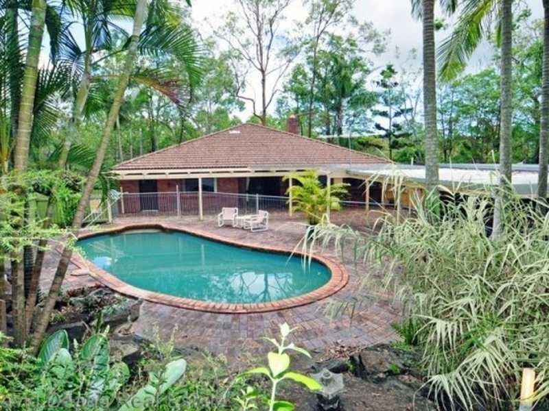 52 Whiteside Road, Whiteside QLD 4503