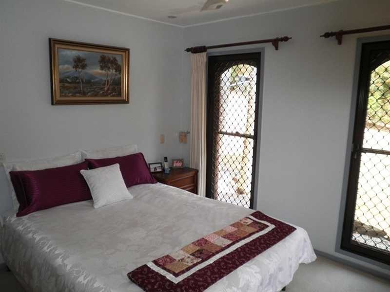 52 Whiteside Road, Whiteside QLD 4503