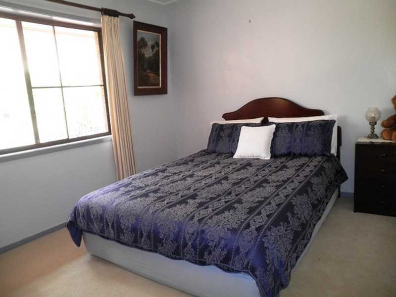 52 Whiteside Road, Whiteside QLD 4503