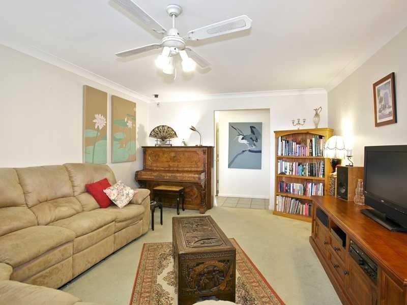 9 Butterfly Drive, Kallangur QLD 4503