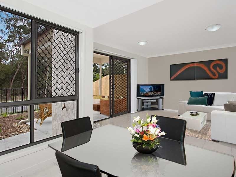 238 YOUNG RD, Narangba QLD 4504