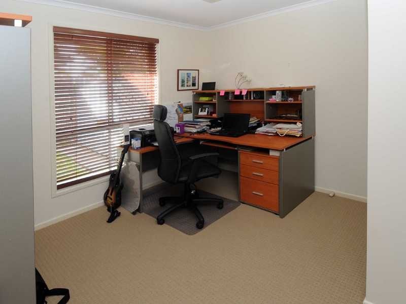 2 Amberton Street, Caboolture QLD 4510