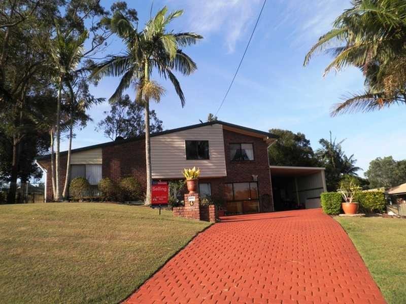6 ST MARCEL CT, Petrie QLD 4502