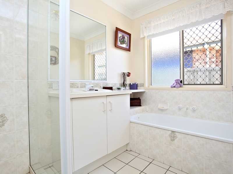 10 Kilsyth Court, Kallangur QLD 4503