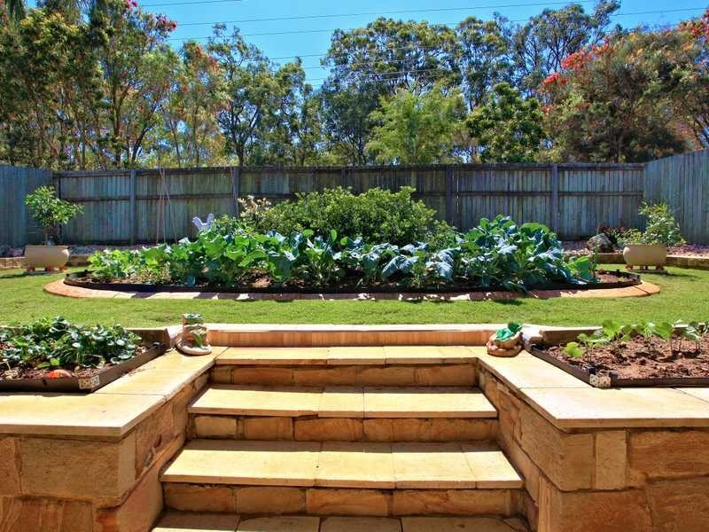 10 Kilsyth Court, Kallangur QLD 4503