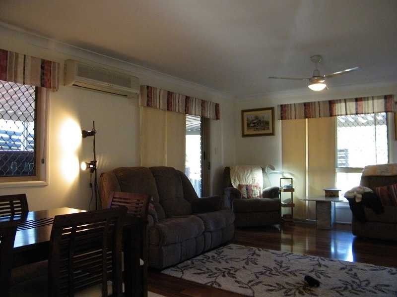 27 Winter Rd, Kallangur QLD 4503