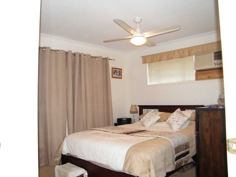 27 Winter Rd, Kallangur QLD 4503