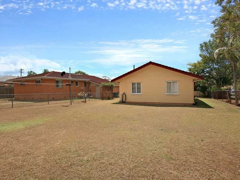 107 Thomas Street, Clontarf QLD 4019