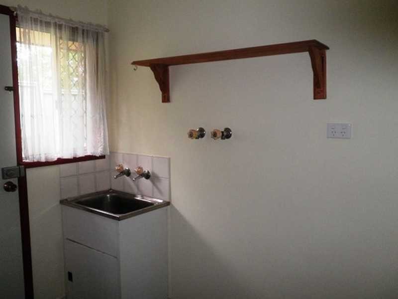 1 Cheltenham St, Strathpine QLD 4500