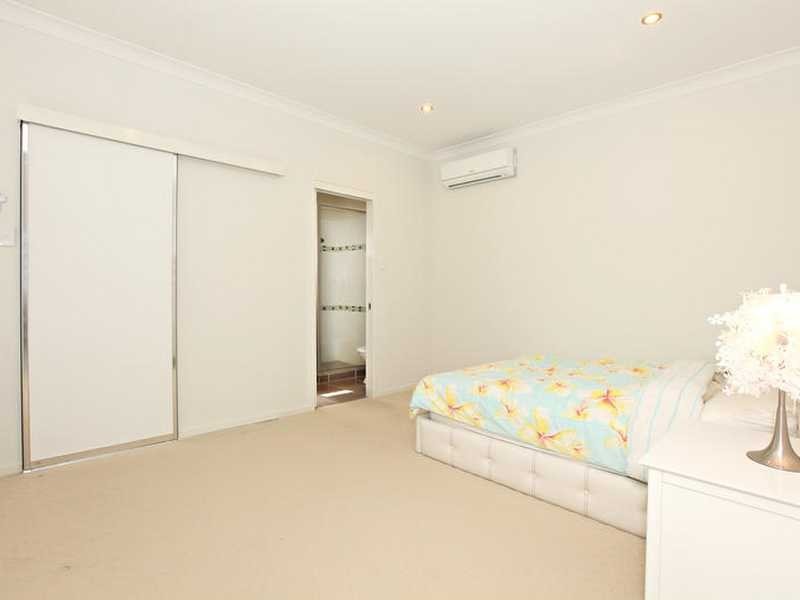 24 Lanagan Circuit, North Lakes QLD 4509